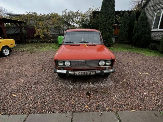 Красный ВАЗ 2106, объемом двигателя 1.5 л и пробегом 500 тыс. км за 239 $, фото 3 на Automoto.ua