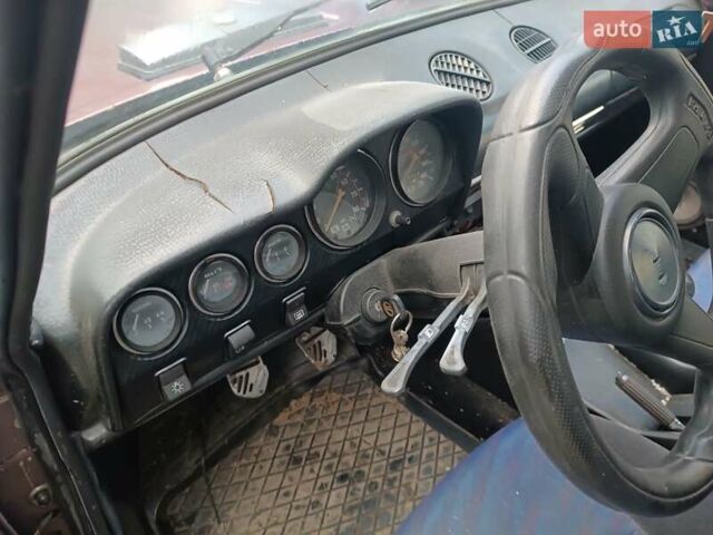 Красный ВАЗ 2106, объемом двигателя 1.5 л и пробегом 63 тыс. км за 800 $, фото 7 на Automoto.ua