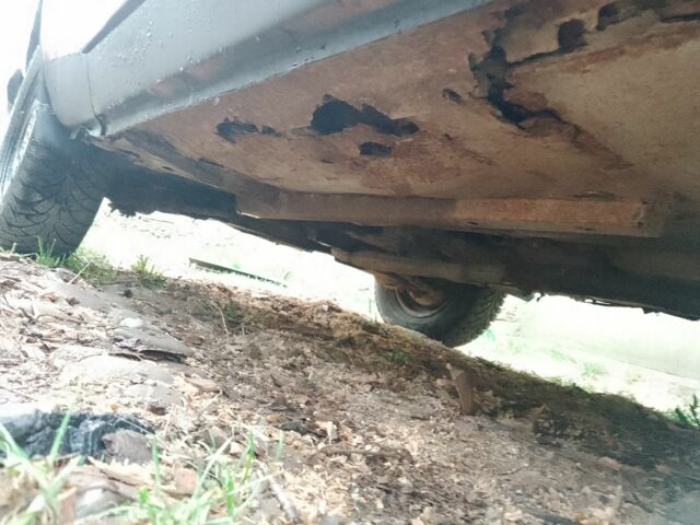 Красный ВАЗ 2106, объемом двигателя 1.3 л и пробегом 100 тыс. км за 286 $, фото 7 на Automoto.ua