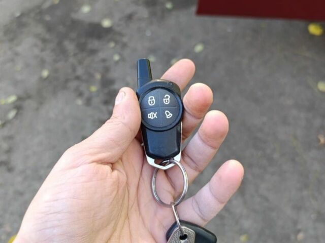 Красный ВАЗ 2106, объемом двигателя 1.3 л и пробегом 1000 тыс. км за 1100 $, фото 11 на Automoto.ua