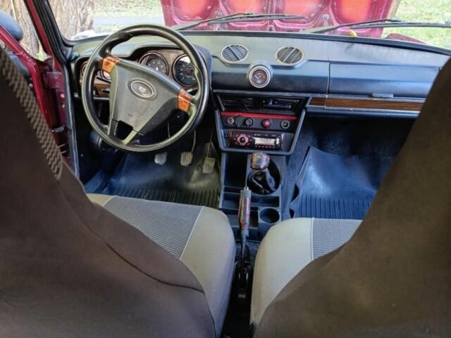 Красный ВАЗ 2106, объемом двигателя 1.3 л и пробегом 1000 тыс. км за 1100 $, фото 15 на Automoto.ua