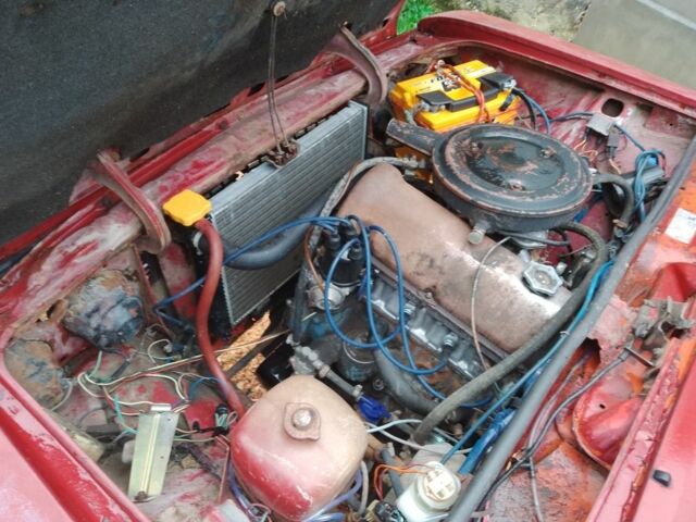 Красный ВАЗ 2106, объемом двигателя 1.3 л и пробегом 100 тыс. км за 286 $, фото 4 на Automoto.ua