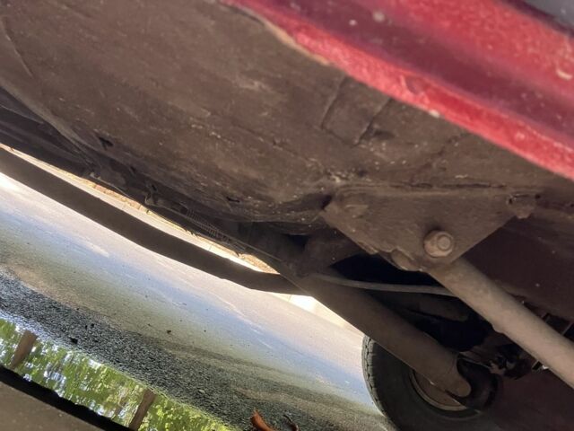 Красный ВАЗ 2106, объемом двигателя 1.3 л и пробегом 1000 тыс. км за 1100 $, фото 9 на Automoto.ua