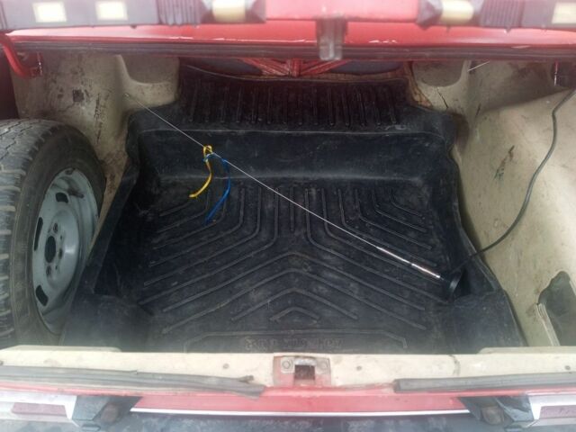 Красный ВАЗ 2106, объемом двигателя 0 л и пробегом 39 тыс. км за 952 $, фото 6 на Automoto.ua