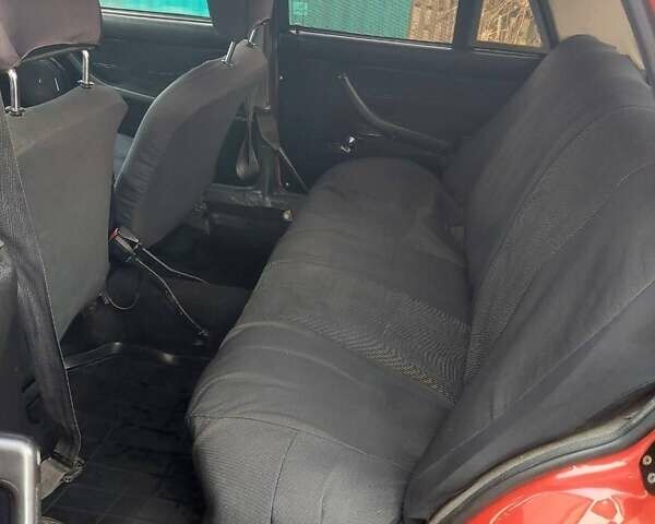 Красный ВАЗ 2106, объемом двигателя 1.3 л и пробегом 94 тыс. км за 1400 $, фото 3 на Automoto.ua