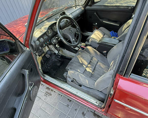 Красный ВАЗ 2106, объемом двигателя 1.6 л и пробегом 98 тыс. км за 1100 $, фото 2 на Automoto.ua