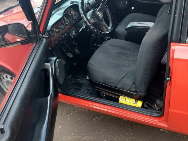 Красный ВАЗ 2106, объемом двигателя 1.3 л и пробегом 94 тыс. км за 1400 $, фото 7 на Automoto.ua