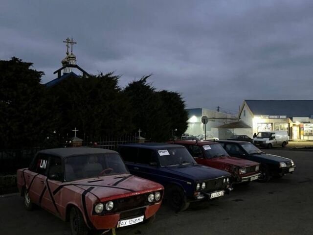 Червоний ВАЗ 2106, об'ємом двигуна 1.2 л та пробігом 1000 тис. км за 369 $, фото 10 на Automoto.ua