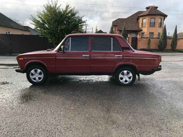 Красный ВАЗ 2106, объемом двигателя 1.3 л и пробегом 200 тыс. км за 700 $, фото 3 на Automoto.ua