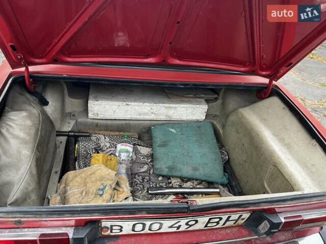 Красный ВАЗ 2106, объемом двигателя 0 л и пробегом 298 тыс. км за 900 $, фото 8 на Automoto.ua