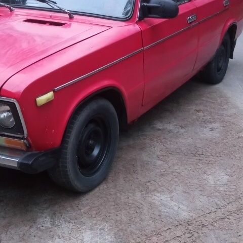 Красный ВАЗ 2106, объемом двигателя 1.3 л и пробегом 999 тыс. км за 400 $, фото 1 на Automoto.ua