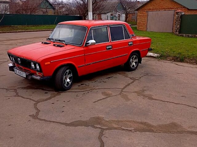 Красный ВАЗ 2106, объемом двигателя 1.5 л и пробегом 250 тыс. км за 1100 $, фото 2 на Automoto.ua