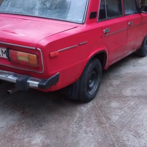 Красный ВАЗ 2106, объемом двигателя 1.3 л и пробегом 999 тыс. км за 400 $, фото 3 на Automoto.ua