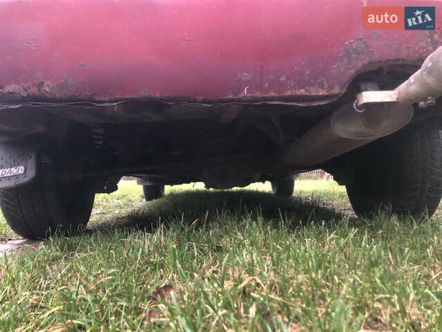 Красный ВАЗ 2106, объемом двигателя 1.7 л и пробегом 450 тыс. км за 700 $, фото 11 на Automoto.ua