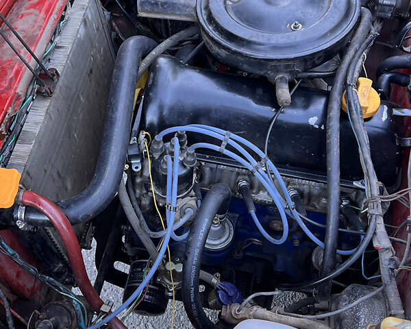 Красный ВАЗ 2106, объемом двигателя 1.5 л и пробегом 300 тыс. км за 1020 $, фото 6 на Automoto.ua