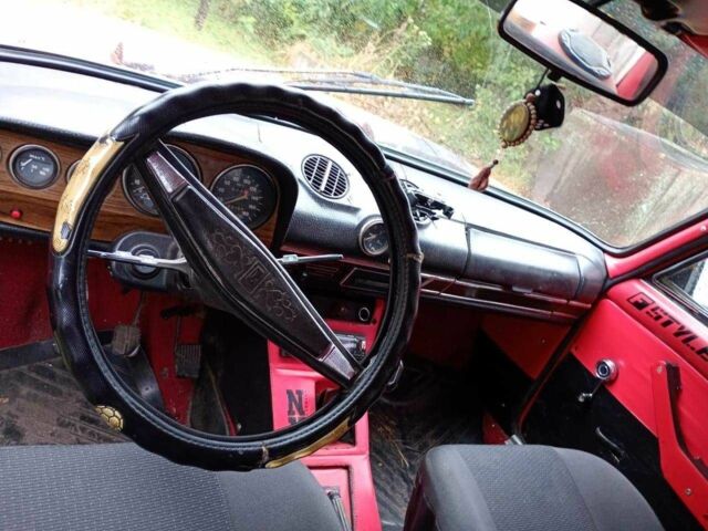 Красный ВАЗ 2106, объемом двигателя 1.6 л и пробегом 110 тыс. км за 650 $, фото 5 на Automoto.ua