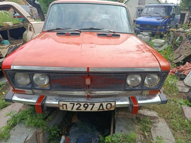Красный ВАЗ 2106, объемом двигателя 1 л и пробегом 200 тыс. км за 487 $, фото 6 на Automoto.ua