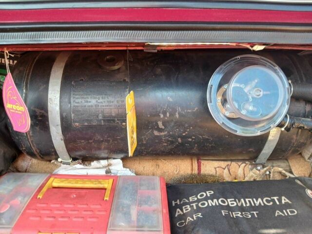 Червоний ВАЗ 2106, об'ємом двигуна 1.3 л та пробігом 1000 тис. км за 1200 $, фото 4 на Automoto.ua