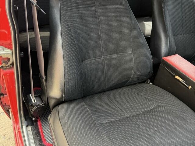 Красный ВАЗ 2106, объемом двигателя 1.5 л и пробегом 65 тыс. км за 1800 $, фото 16 на Automoto.ua