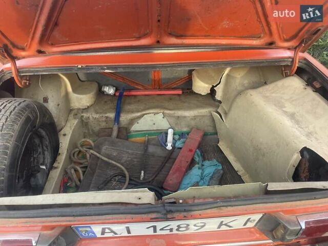Красный ВАЗ 2106, объемом двигателя 1.29 л и пробегом 467 тыс. км за 595 $, фото 6 на Automoto.ua