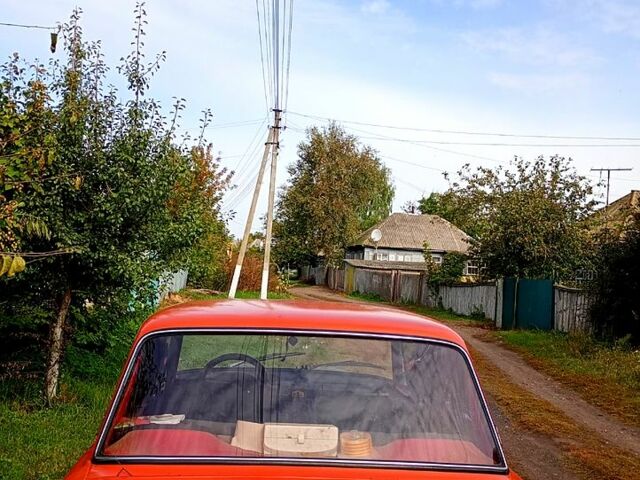 Красный ВАЗ 2106, объемом двигателя 1.6 л и пробегом 115 тыс. км за 650 $, фото 3 на Automoto.ua