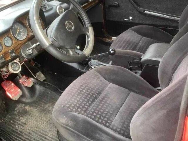 Червоний ВАЗ 2106, об'ємом двигуна 1.5 л та пробігом 333 тис. км за 498 $, фото 4 на Automoto.ua