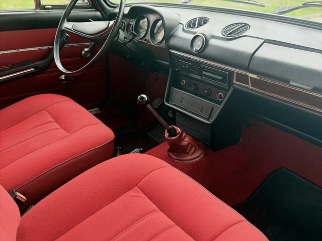 Червоний ВАЗ 2106, об'ємом двигуна 1.6 л та пробігом 35 тис. км за 1800 $, фото 5 на Automoto.ua