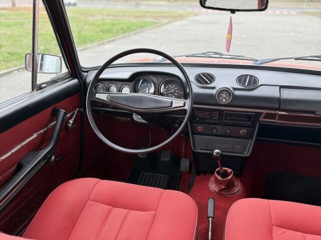 Червоний ВАЗ 2106, об'ємом двигуна 1.6 л та пробігом 35 тис. км за 1800 $, фото 7 на Automoto.ua