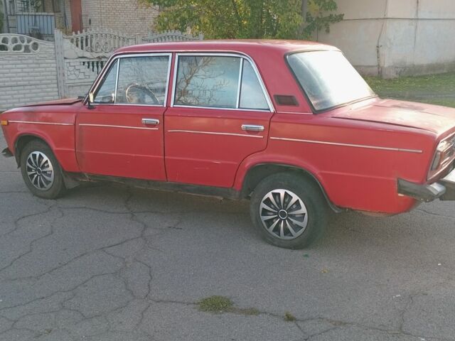 Красный ВАЗ 2106, объемом двигателя 1.6 л и пробегом 357 тыс. км за 490 $, фото 4 на Automoto.ua
