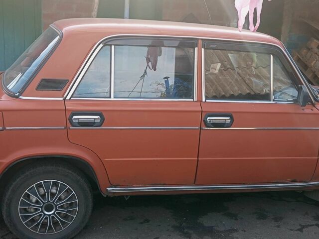 Красный ВАЗ 2106, объемом двигателя 1.3 л и пробегом 2 тыс. км за 715 $, фото 2 на Automoto.ua