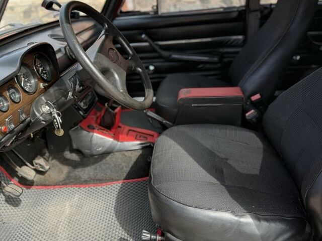 Красный ВАЗ 2106, объемом двигателя 1.5 л и пробегом 65 тыс. км за 1800 $, фото 7 на Automoto.ua