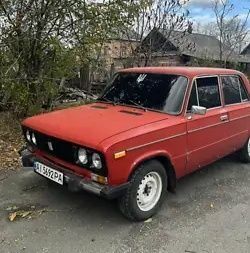 Красный ВАЗ 2106, объемом двигателя 1.3 л и пробегом 344 тыс. км за 500 $, фото 1 на Automoto.ua