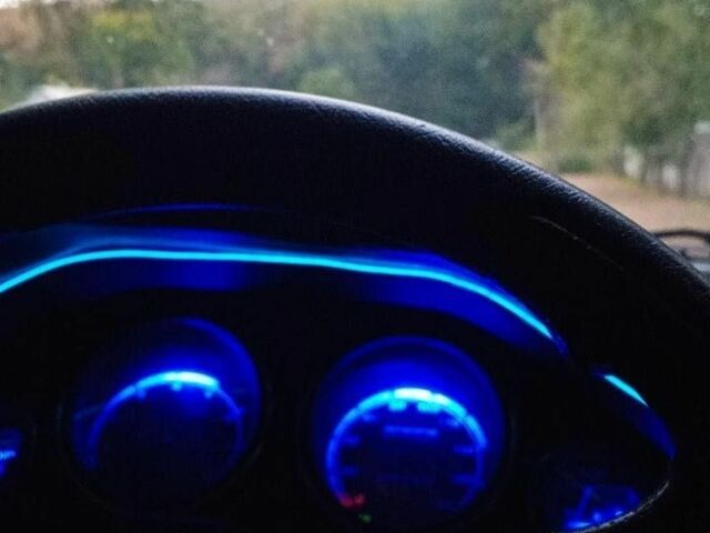 Красный ВАЗ 2106, объемом двигателя 1.3 л и пробегом 1 тыс. км за 596 $, фото 3 на Automoto.ua