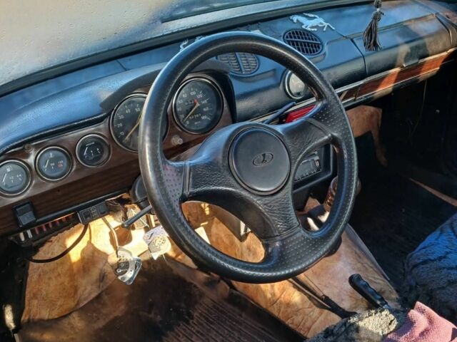 Красный ВАЗ 2106, объемом двигателя 0 л и пробегом 17 тыс. км за 370 $, фото 5 на Automoto.ua