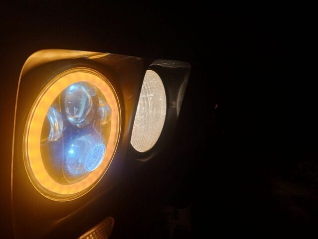 Красный ВАЗ 2106, объемом двигателя 1.3 л и пробегом 1 тыс. км за 596 $, фото 5 на Automoto.ua