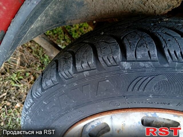 Красный ВАЗ 2106, объемом двигателя 1.3 л и пробегом 270 тыс. км за 499 $, фото 7 на Automoto.ua