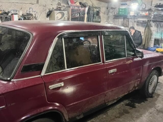 Красный ВАЗ 2106, объемом двигателя 0 л и пробегом 45 тыс. км за 567 $, фото 3 на Automoto.ua