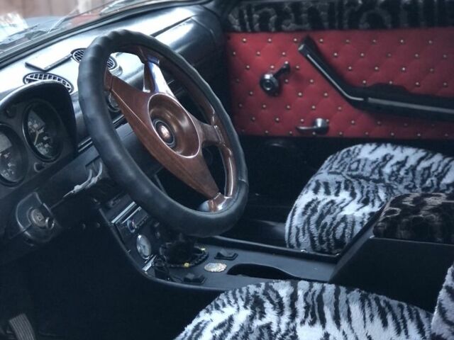 Красный ВАЗ 2106, объемом двигателя 1.6 л и пробегом 130 тыс. км за 1250 $, фото 6 на Automoto.ua