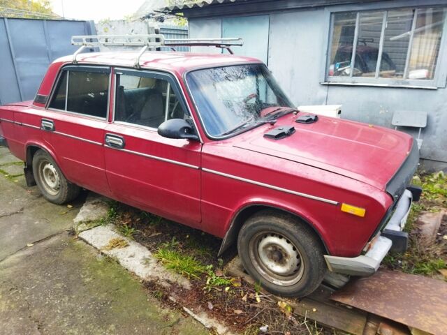 Красный ВАЗ 2106, объемом двигателя 1 л и пробегом 400 тыс. км за 761 $, фото 1 на Automoto.ua