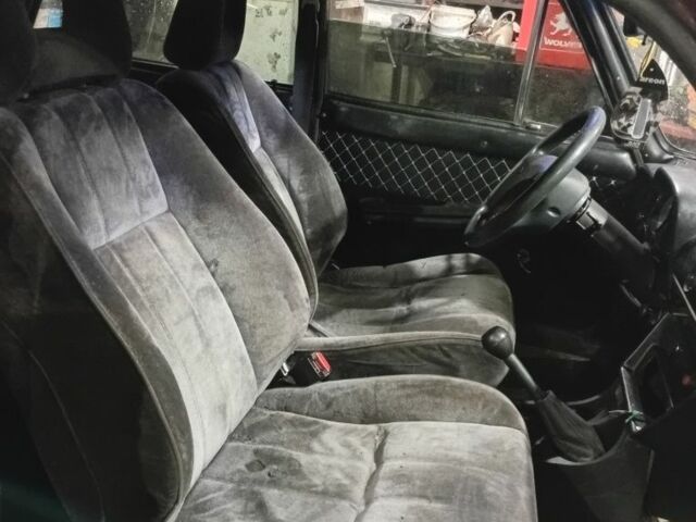 Красный ВАЗ 2106, объемом двигателя 0 л и пробегом 45 тыс. км за 567 $, фото 2 на Automoto.ua