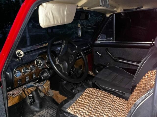Красный ВАЗ 2106, объемом двигателя 6 л и пробегом 250 тыс. км за 700 $, фото 6 на Automoto.ua