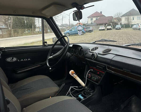 Красный ВАЗ 2106, объемом двигателя 1.3 л и пробегом 30 тыс. км за 1150 $, фото 6 на Automoto.ua