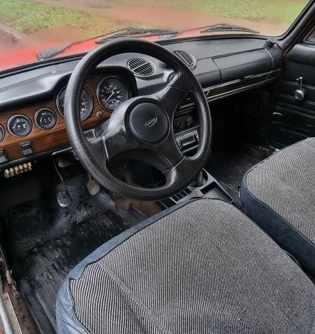 Красный ВАЗ 2106, объемом двигателя 1.3 л и пробегом 151 тыс. км за 850 $, фото 3 на Automoto.ua