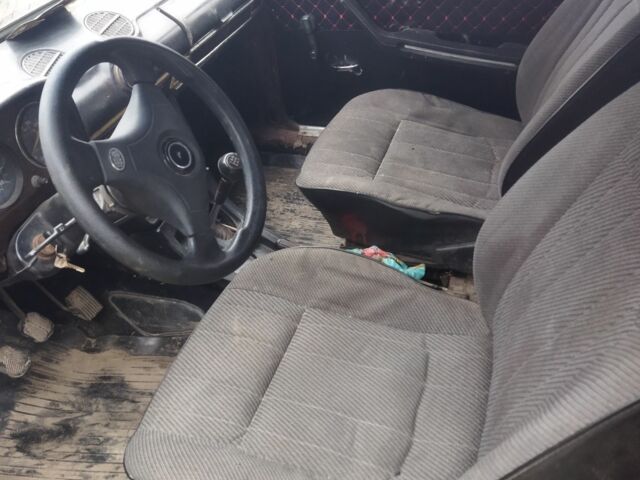 Красный ВАЗ 2106, объемом двигателя 0 л и пробегом 2 тыс. км за 474 $, фото 1 на Automoto.ua