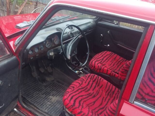 Красный ВАЗ 2106, объемом двигателя 1.5 л и пробегом 231 тыс. км за 722 $, фото 2 на Automoto.ua