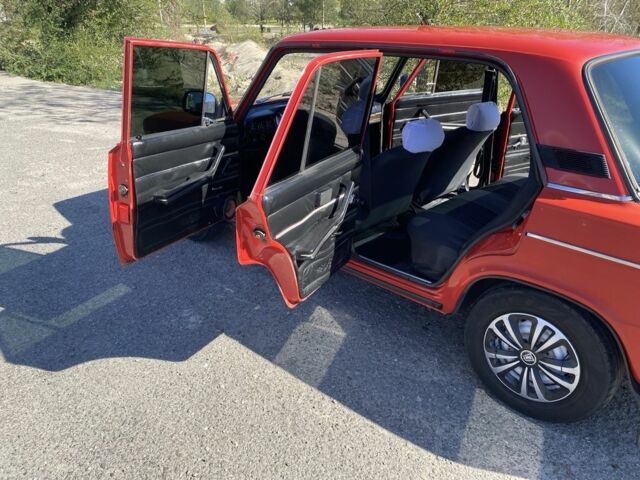 Красный ВАЗ 2106, объемом двигателя 1.3 л и пробегом 333 тыс. км за 1350 $, фото 13 на Automoto.ua