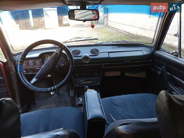 ВАЗ 2106 1990 у Соленом на Automoto.ua Червоний ВАЗ 2106, об'ємом двигуна 1.5 л та пробігом 100 тис. км за 521 $, фото 6 на Automoto.ua