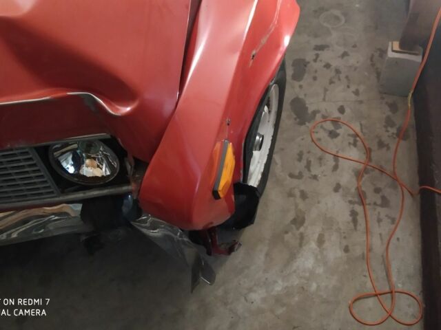 ВАЗ 2106 1990 в Днепре (Днепропетровске) на Automoto.ua Красный ВАЗ 2106, объемом двигателя 1.3 л и пробегом 126 тыс. км за 750 $, фото 1 на Automoto.ua