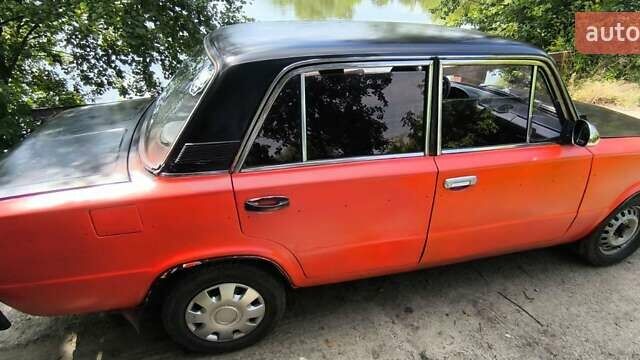 Красный ВАЗ 2106, объемом двигателя 1.3 л и пробегом 143 тыс. км за 700 $, фото 2 на Automoto.ua