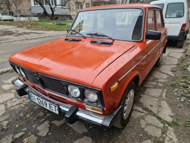 Красный ВАЗ 2106, объемом двигателя 1 л и пробегом 97 тыс. км за 950 $, фото 2 на Automoto.ua